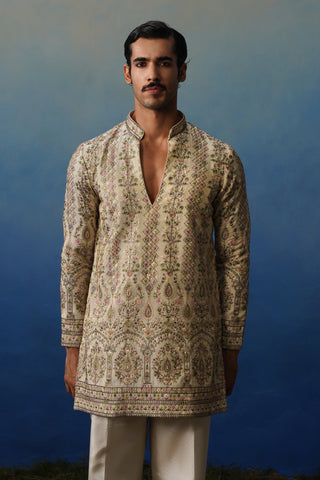 Gulrang Ivory V Neck Short Kurta Set with Pants