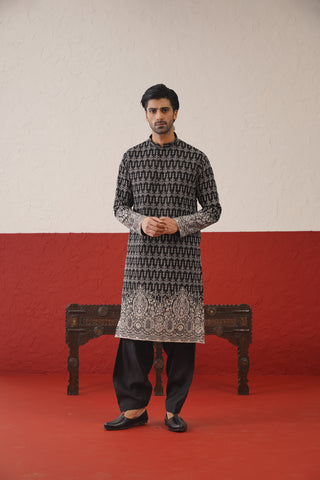 Zayan Kurta Patiyala Set