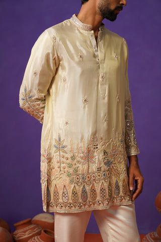 BAGH-E-MAYUR IVORY SHORT KURTA SET