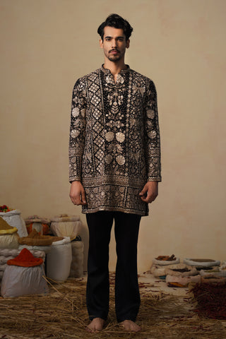 SANJH CUTDANA BLACK SHORT KURTA SET