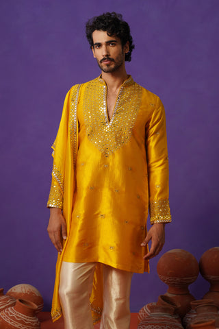 ZOHAYR HALDI V-NECK MIRROR KURTA DUPATTA SET