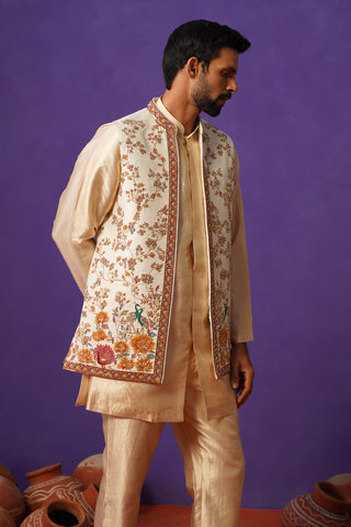 KAIRAV IVORY SHORT KURTA JACKET SET