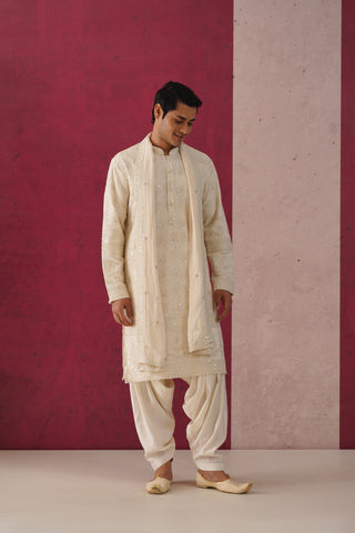 Iltut- Patiyala Kurta Set