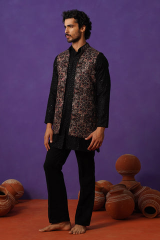 AARIV BLACK SHORT KURTA JACKET SET