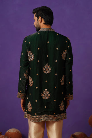 TAJ BOTTLE GREEN SHORT KURTA SET