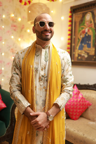 Kubera ivory Kurta set with patiyala and dupatta