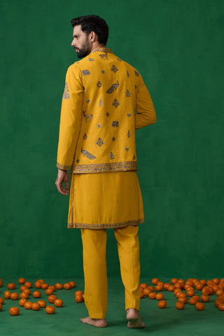 RAMAYAN HALDI KURTA JACKET SET