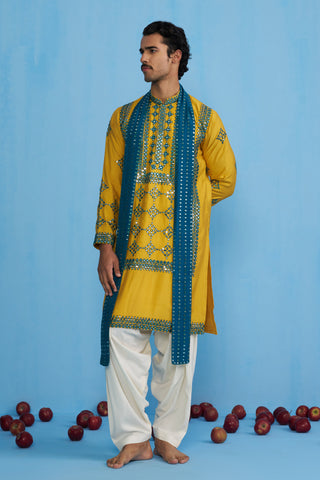 DARPAN HALDI KURTA SET