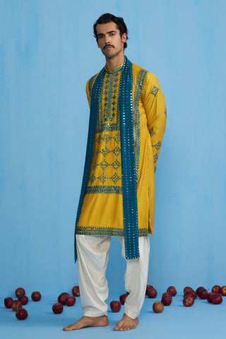 DARPAN HALDI KURTA SET