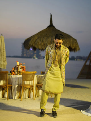 ZAID DARBAR IN Bagicha Tale Mehndi Kurta Jacket Set