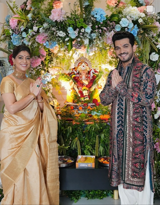 Arjun bijlani in Taranj Multi Kurta patiyala set with dupatta