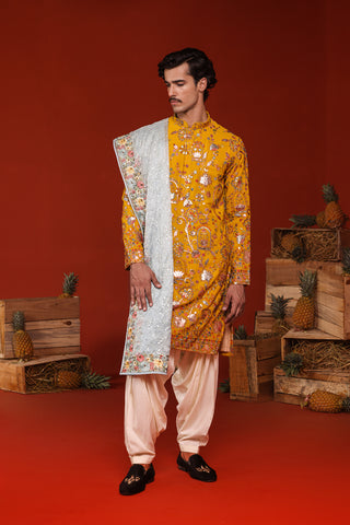 Adityan Haldi Kurta Set