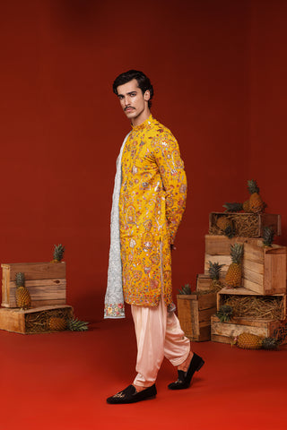 Adityan Haldi Kurta Set