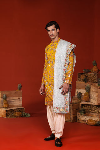 Adityan Haldi Kurta Set