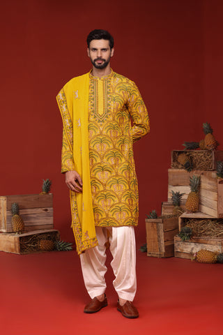 Chaitanya Haldi Kurta Set