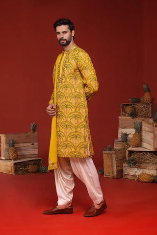 Chaitanya Haldi Kurta Set