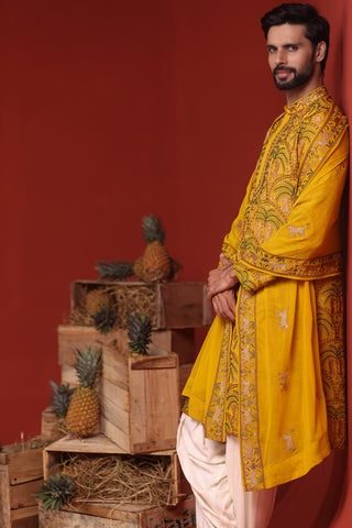 Chaitanya Haldi Kurta Set