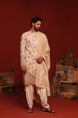 Madhur Cream Kurta Set