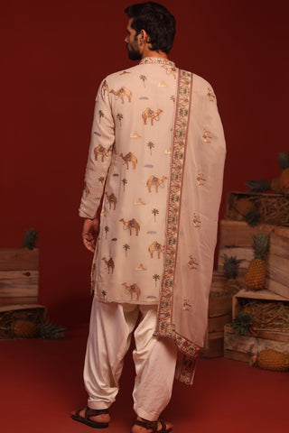 Aadrit Pink Kurta Set