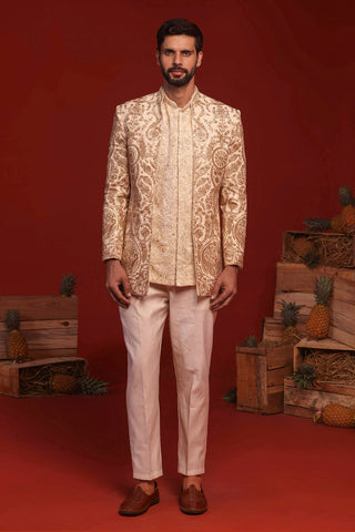 Adhyaay Cream Jodhpuri Set