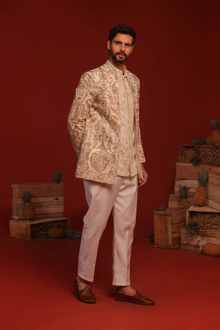 Adhyaay Cream Jodhpuri Set