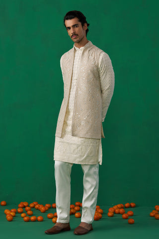 PAISLEY IVORY KURTA JACKET SET