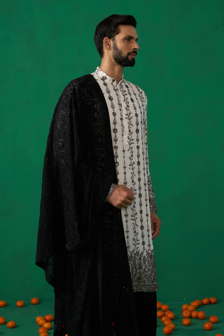 PAISLEY IVORY KURTA SET