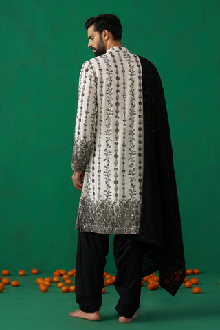 PAISLEY IVORY KURTA SET