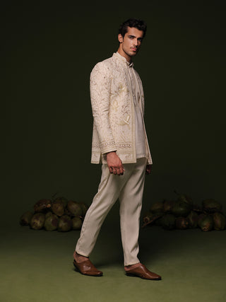 Iteesh Ivory Jodhpuri set with short Kurta and trouser