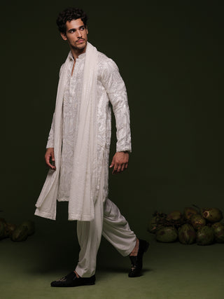 Tapa off White Kurta set with patiyala and dupatta